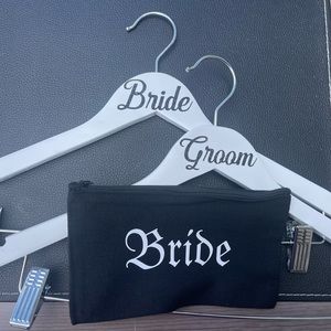 Bride & Groom Hanger
